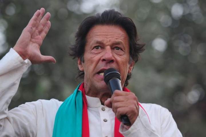 عمران خان د پاکستان لومړۍ وزیر په توګه وټاکل شو