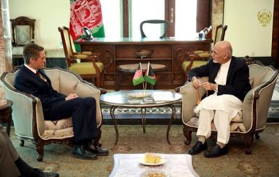 UK defense minister reaffirms support for Afghanistan during visit