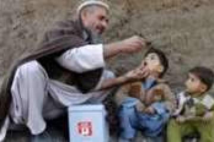 طالبان مانع اجراي واکسيناسيون فلج اطفال در افغانستان شدند