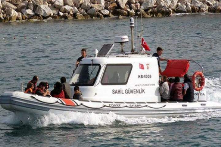 33 پناهجوی افغان در ترکیه از غرق شدن به دریا نجات یافتند
