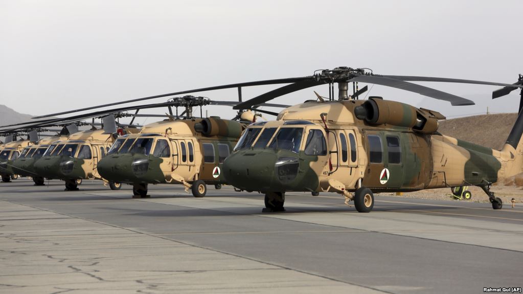 Afghan military helicopter crashes in Parwan, eight casualties