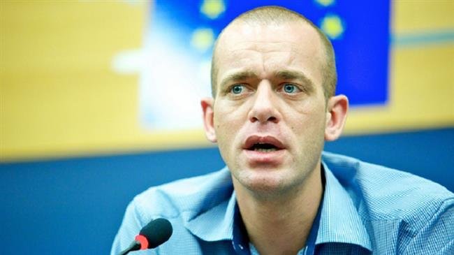 Zionist regime re-arrests Palestinian-French activist minutes after release