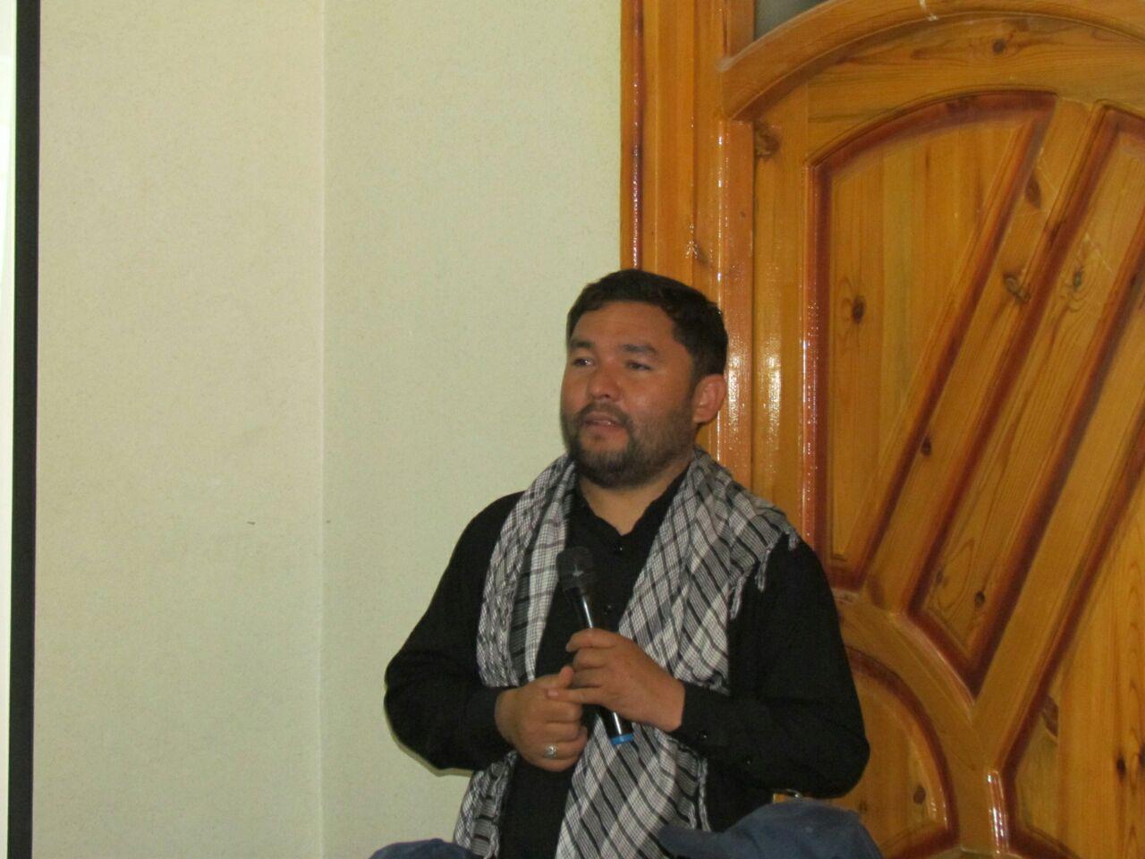 گزارش تصویری- دیدار سارندوهای جوان از دفتر نمایندگی مرکز فعالیت های فرهنگی اجتماعی تبیان در زون غرب  افغانستان