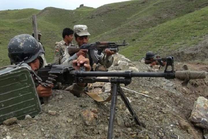 طالبانو سرحدی پولیسو ۱۵ تنه ځواکونه په قلعه ذال ولسوالی کې شهید کړي