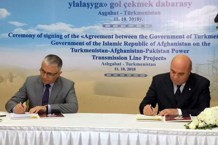 امضای  توافق نامه انتفال برق میان کابل و عشق آباد