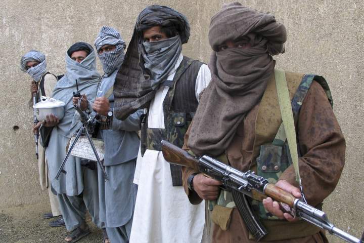 چهارفرمانده طالبان با 37 تن دیگر در غزنی کشته و زخمی شدند
