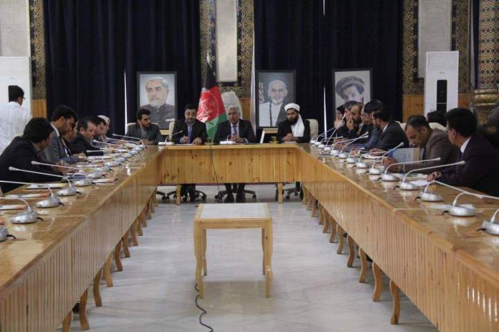 والی هرات: مسؤولان دولتی، حق دخالت در انتخابات را ندارند