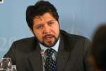 حکمت‌خلیل کرزی به‌دلیل اختلاف نظر در حکومت، استعفا کرد