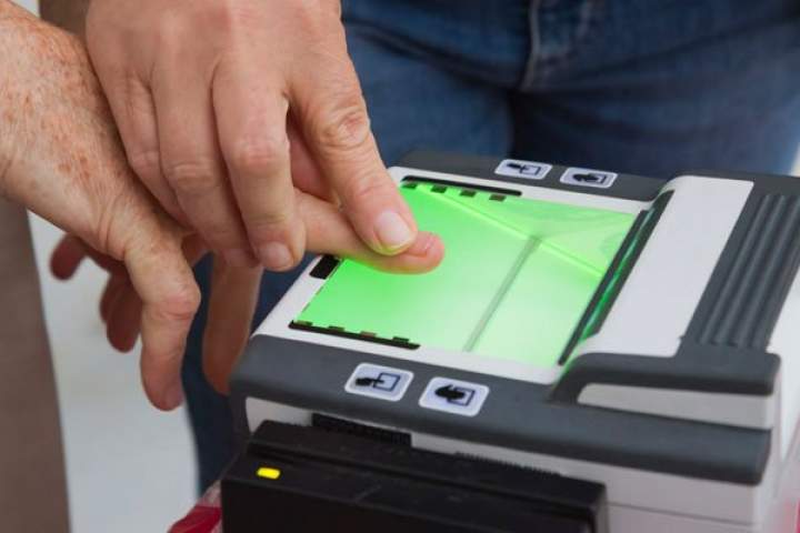 شفافیت انتخابات؛ آیا می‌توان به دستگاه‌های بیومتریک اعتماد کرد؟