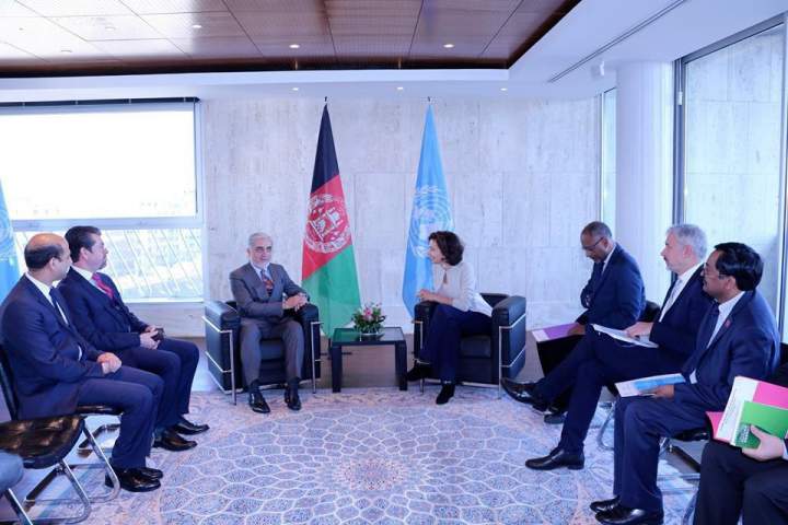 دیدار رییس اجراییه افغانستان با رییس سازمان یونسکو در پاریس