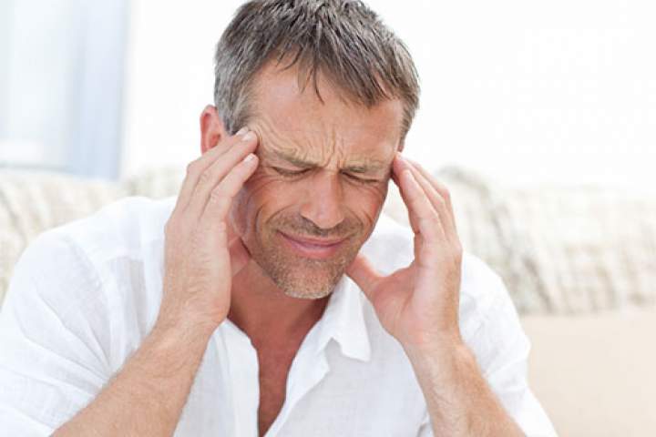 ۶ نشانه سردردهای خطرناک