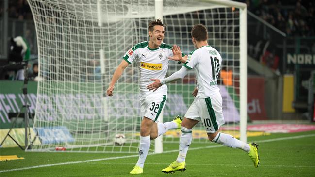 Bundesliga: Monchengladbach move into 2nd place after defeating Stuttgart