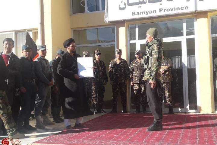 تقدیر از نیروهای امنیتی بازگشته از جنگ جاغوری و مالستان در ولایت بامیان