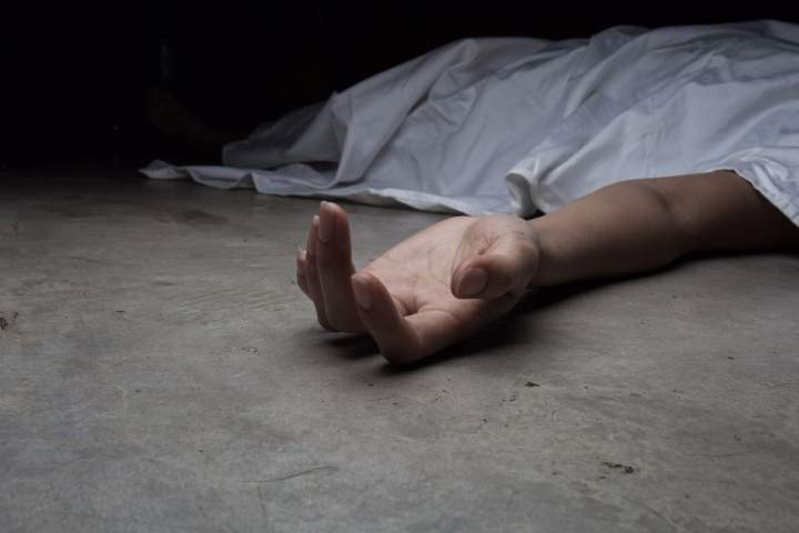 دختری در دایکندی بعد از اطلاع مردم از رابطه نامشروعش، خودکشی کرد