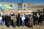 مساعدت دفتر آیت‌الله فیاض به بیجاشدگان ولسوالی جاغوری
