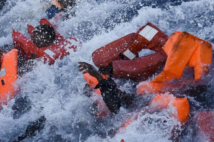 170 پناهجو در دریای مدیترانه غرق شدند
