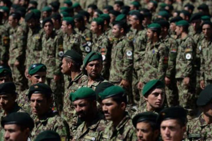 انحلال اردوی افغانستان سرآغاز بی‌نظمی‌ها و جنگ داخلی خواهدبود