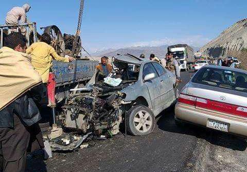 کشته و زخمی شدن 10 تن در نتیجه یک حادثه ترافیکی در مسیر جلال‌آباد ـ کابل