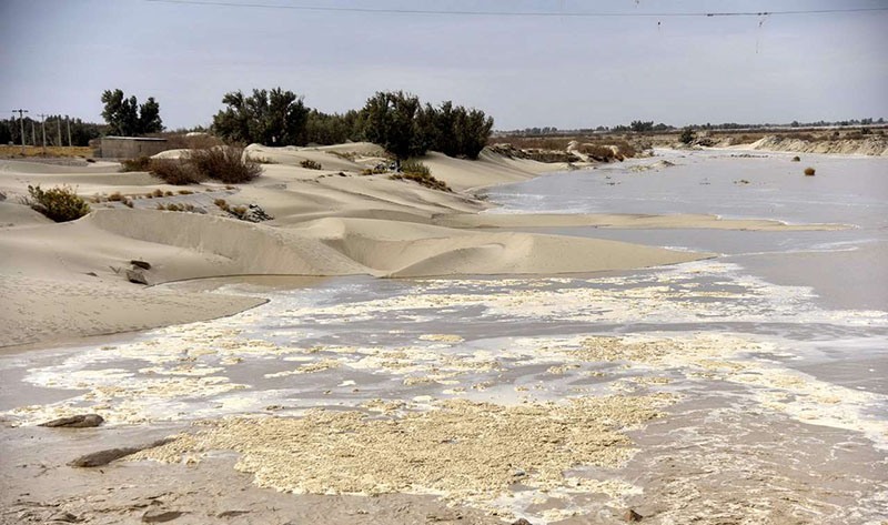 آب افغانستان پس از دو دهه به بخش‌های شمالی تالاب بین‌المللی هامون رسید