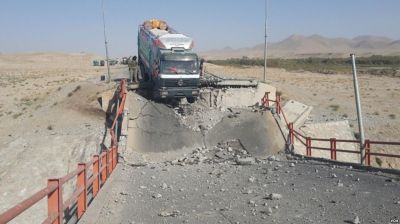 شاهراه کابل‌-قندهار بازسازی می‌شود