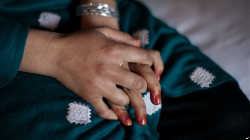 جلوگیری از نکاح دختر ۱۰ساله که در دایکندی فروخته شده بود