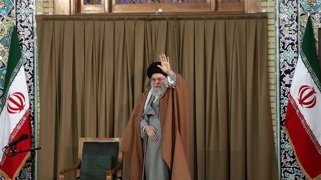 Imam Khamenei: Iran will defeat enemy in economic war, but it is not enough