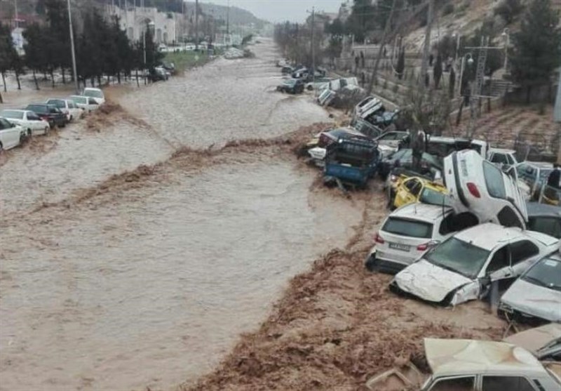 Torrential floods in Iran’s Shiraz leave 17 dead
