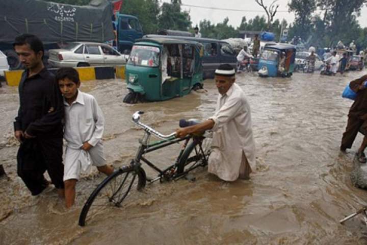 کشته و زخمی شدن بیش از  40 نفر در سیلاب های اخیر در کشور /بیش از ۲هزار خانه مسکونی تخریب شده است