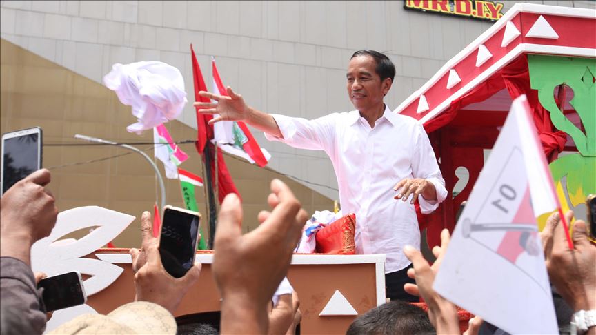 Indonesia: Widodo leading presidential race