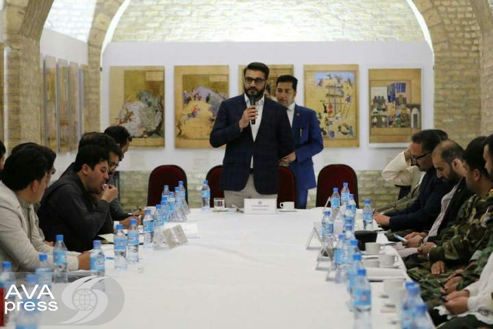مشاور شورای امنیت ملی کشور با اقشار مختلف هرات دیدار کرد