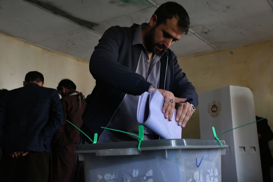 IECC says 20% of Kabul PM elections result sheets are missing