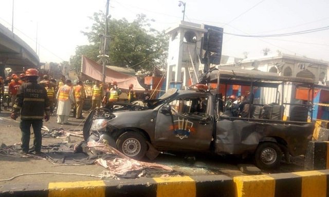 Blast near shrine in Pakistan, several dead: police