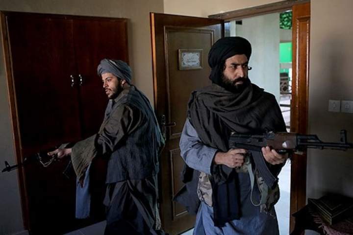طالبان باشندگان منطقه شینکوت غور را تهدید به ترک این منطقه کرده اند