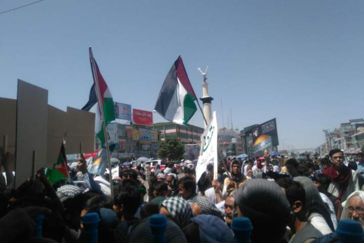 راهپیمایی بزرگ حمایت از قدس در فضای امن در بلخ خاتمه یافت