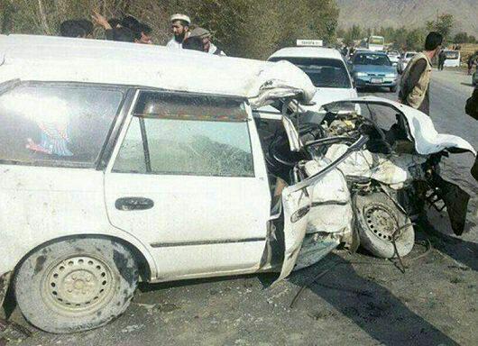 کشته و زخمی شدن 17 تن در دو رویداد ترافیکی در غزنی