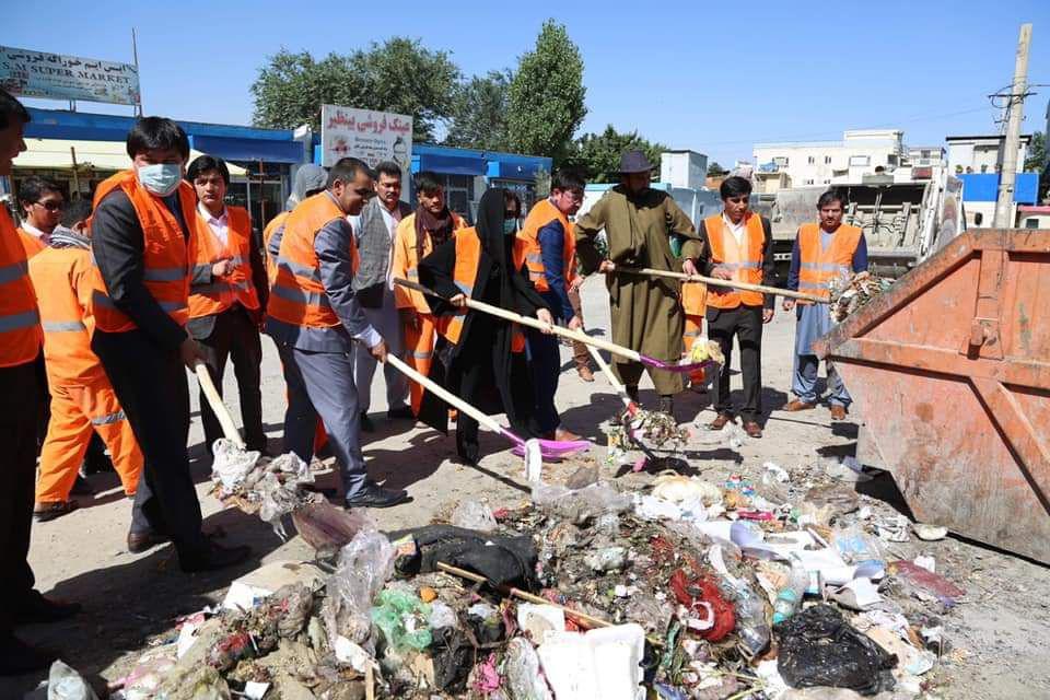 با همکاری مردم کابل را به یک شهر پاک و عاری از کثافات تبدیل می‌کنیم
