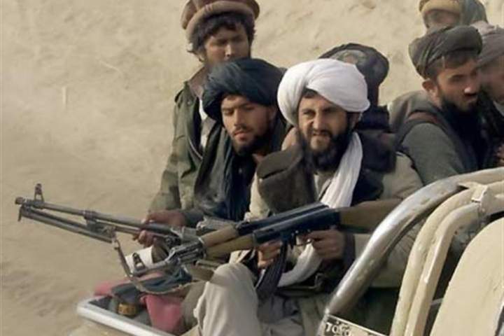 شكست حمله شب گذشته طالبان برای سقوط ولسوالی سانچارک