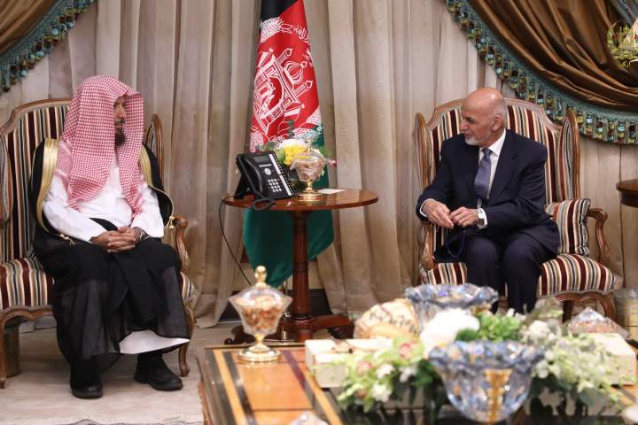 رئیس جمهورغنی به کشور بازگشت / عربستان حاضر است برضد حملات تروریستی فتوا صادر کند