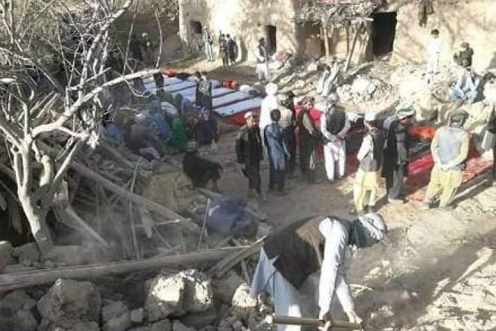 12 عضو دو خانواده در یک حمله هوایی در فاریاب جان باختند