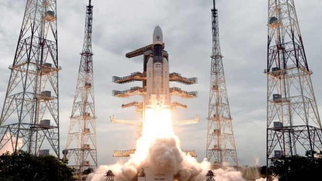 قطع تماس با فضاپیمای هندی در آستانه فرود بر ماه