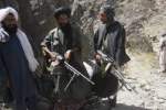 آتش زدن چندین عراده موتر باربری و تانکر تیل در مسیر کیلگی بغلان توسط طالبان