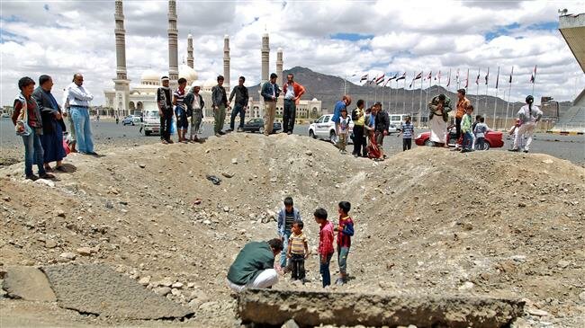 Women, children killed as Saudi jets bomb mosque in Yemen