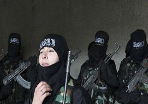 نیروهای آمریکایی حدود هزار زن داعشی را نیز از سوریه خارج و به عراق منتقل کردند
