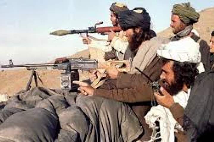 طالبان یک موتر شخصی را در بلخ هدف قرار دادند