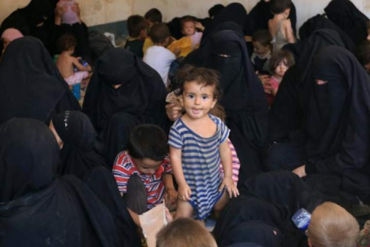 سرنوشت خانواده‌های تسلیم‌شده داعش چه می‌شود؟