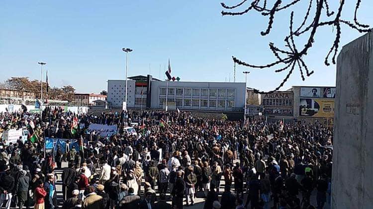 🎥 تظاهرات مسالمت آمیز مردم افغانستان برای تحکیم مردم سالاری و مبارزه با تقلب و بی عدالتی