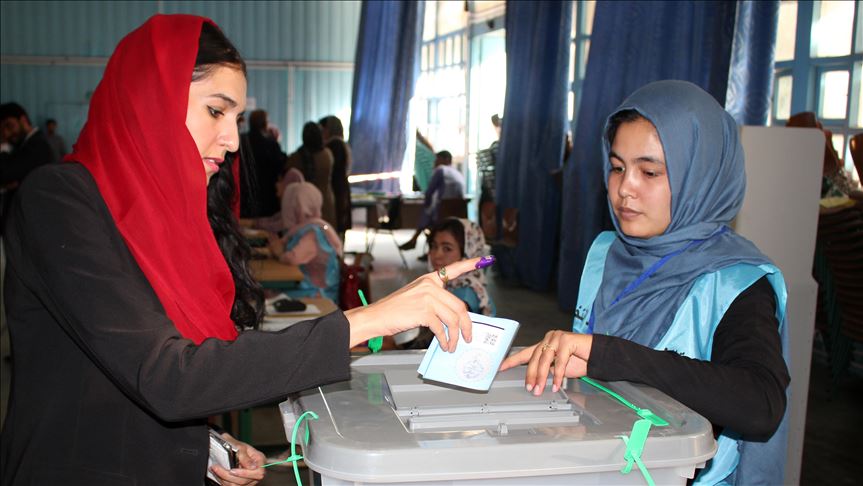 Foreign mediators seek to settle Afghan electoral impasse