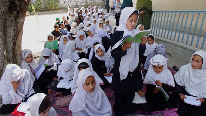 Over 60 percent of Afghan girls aged 13-15 years drop out of school: report