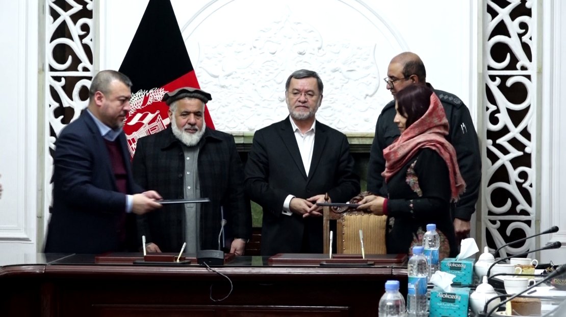 افغانستان پیمان دو ساله با یونیسف امضا کرد