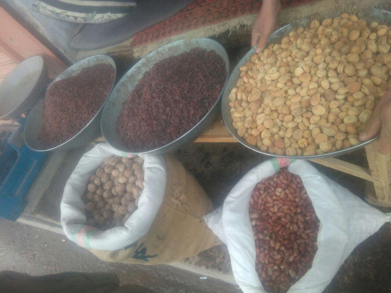 صادرات میوه خشک افغانستانی به نام محصولات پاکستان به سایر کشورها